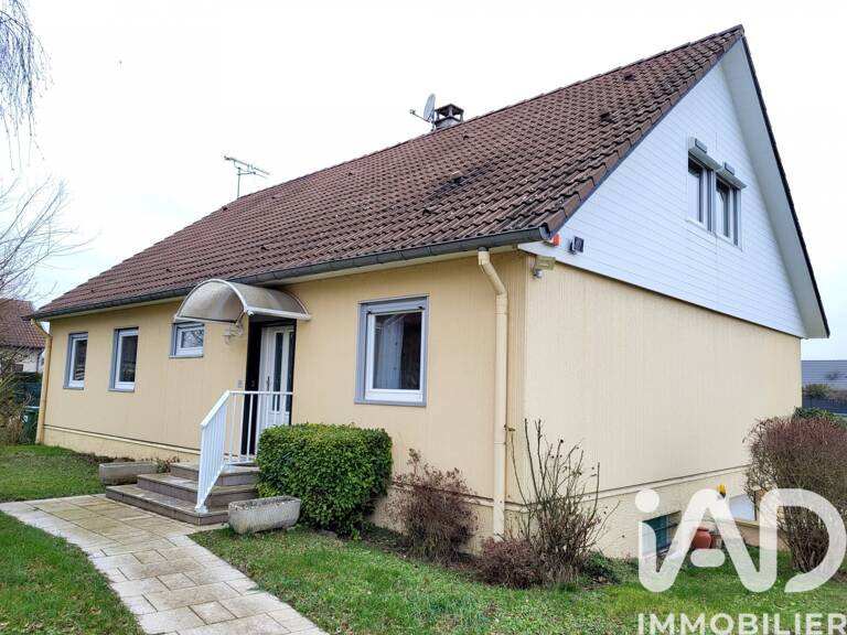 Vente Maison/villa 8 pièces — photo 1
