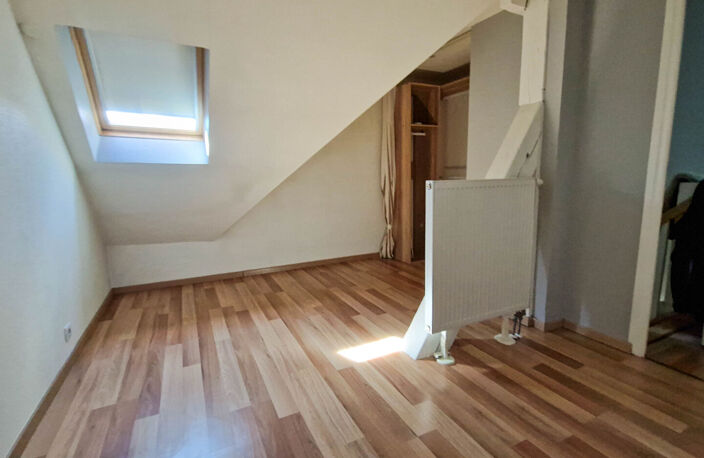 LOCATION : appartement T3 (69 m²) à MULHOUSE — photo 5