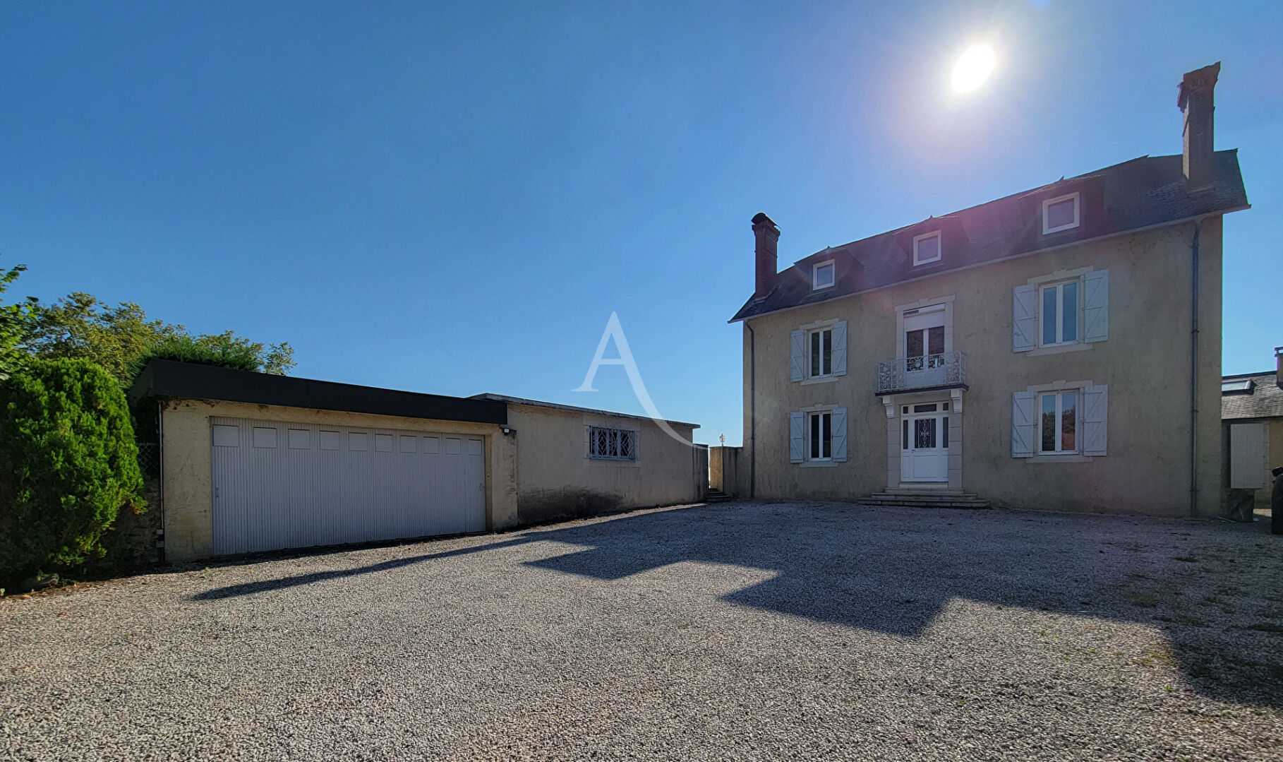 Villa / Maison  T6 à louer Pau 64000