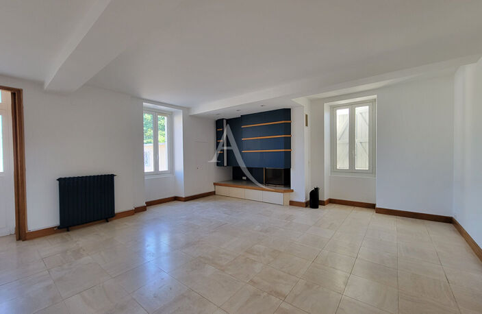 Haut d'IDRON  - Proche Mairie — photo 2