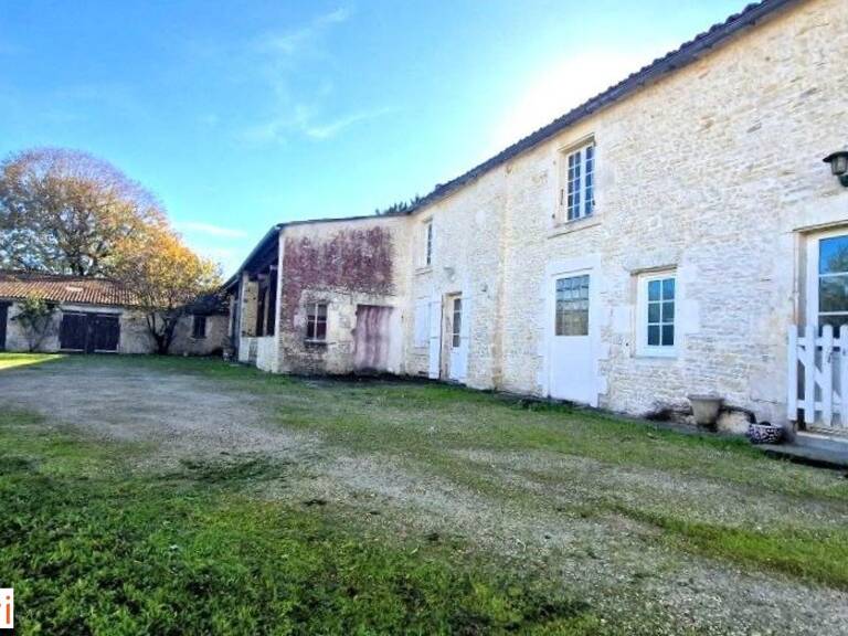 Maison de caractère, âme et authenticité — photo 1