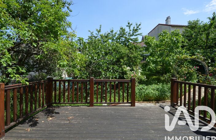 Vente Demeure 7 pièces — photo 3