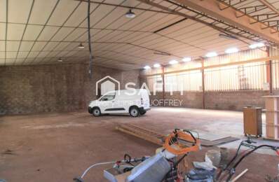 Maison et hangar de 360 m2 — photo du bien
