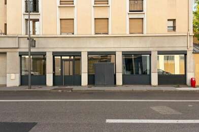 Commerce  3250 €