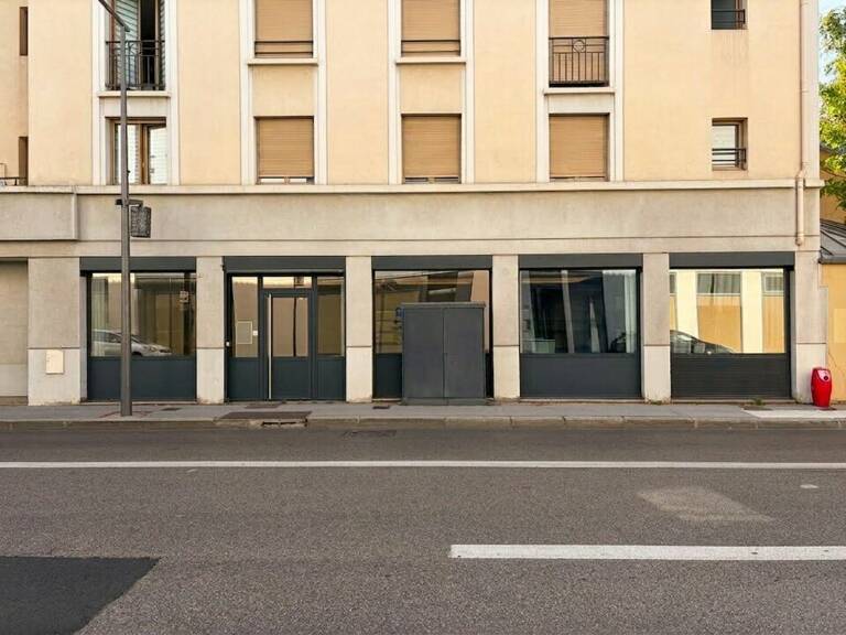 LOCAL COMMERCIAL à LOUER — photo 1