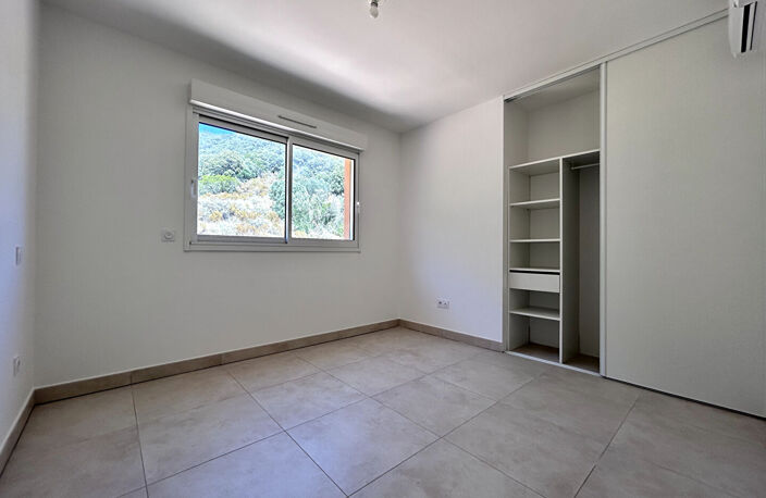 **AJACCIO ? ROUTE DES SANGUINAIRES ? SPACIEUX T5 DUPLEX DE 130 M² AVEC TERRASSE ET LOGGIA** — photo 5