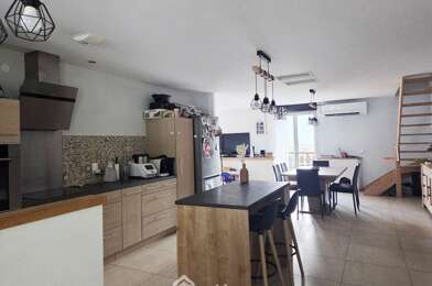 Appartement 4 pièces 299000 €