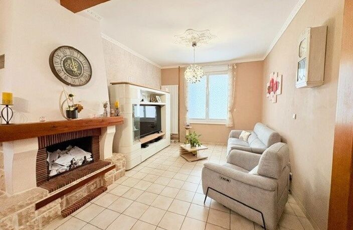 MARLY  MAISON INDIVIDUELLE 4 CHAMBRES + GARAGE ET STATIONNEMENT PRIVE — photo 3