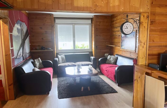 Maison atypique avec salle de cinéma — photo 5