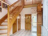 Maison spacieuse avec garage, jardin et dépendances — photo 2