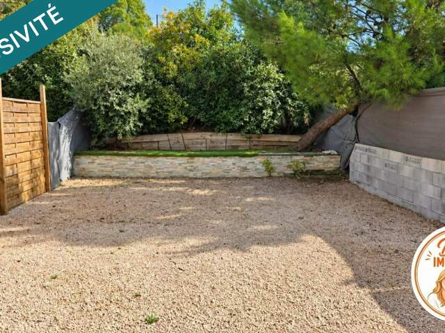 Maison récente, trois chambres, jardin, terrasse et parkings — photo du bien