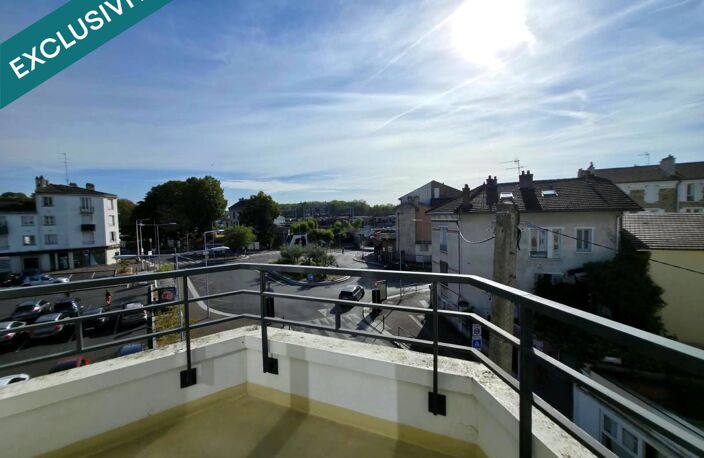 F3 67 m² avec double box, balcons et vue dégagée — photo 3
