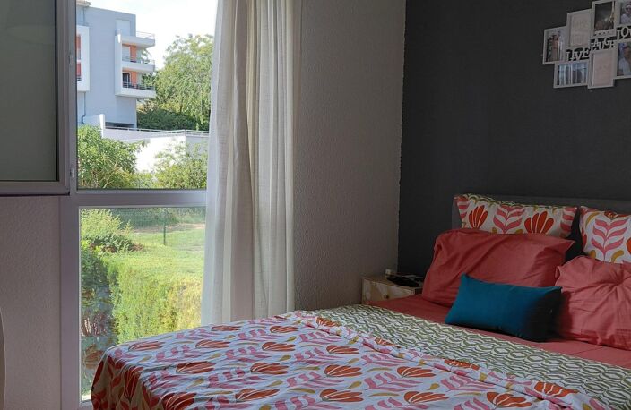 COURNON, T2 de 42 m2 avec balcon au 1 er étage — photo 3