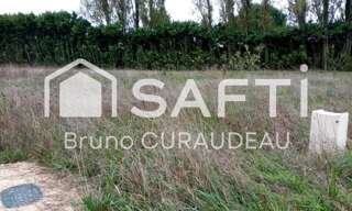 Terrain  4026 m² à vendre à Virollet (17260)