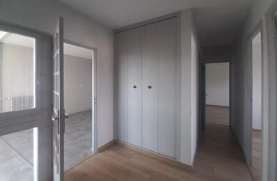 appartement Type 4, résidence avec parc, un garage — photo du bien