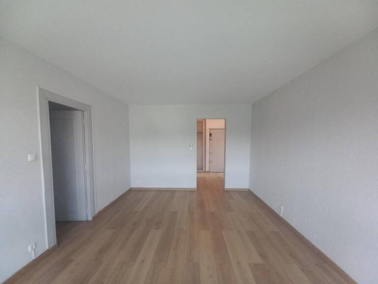 appartement Type 4, résidence avec parc, un garage — photo 1