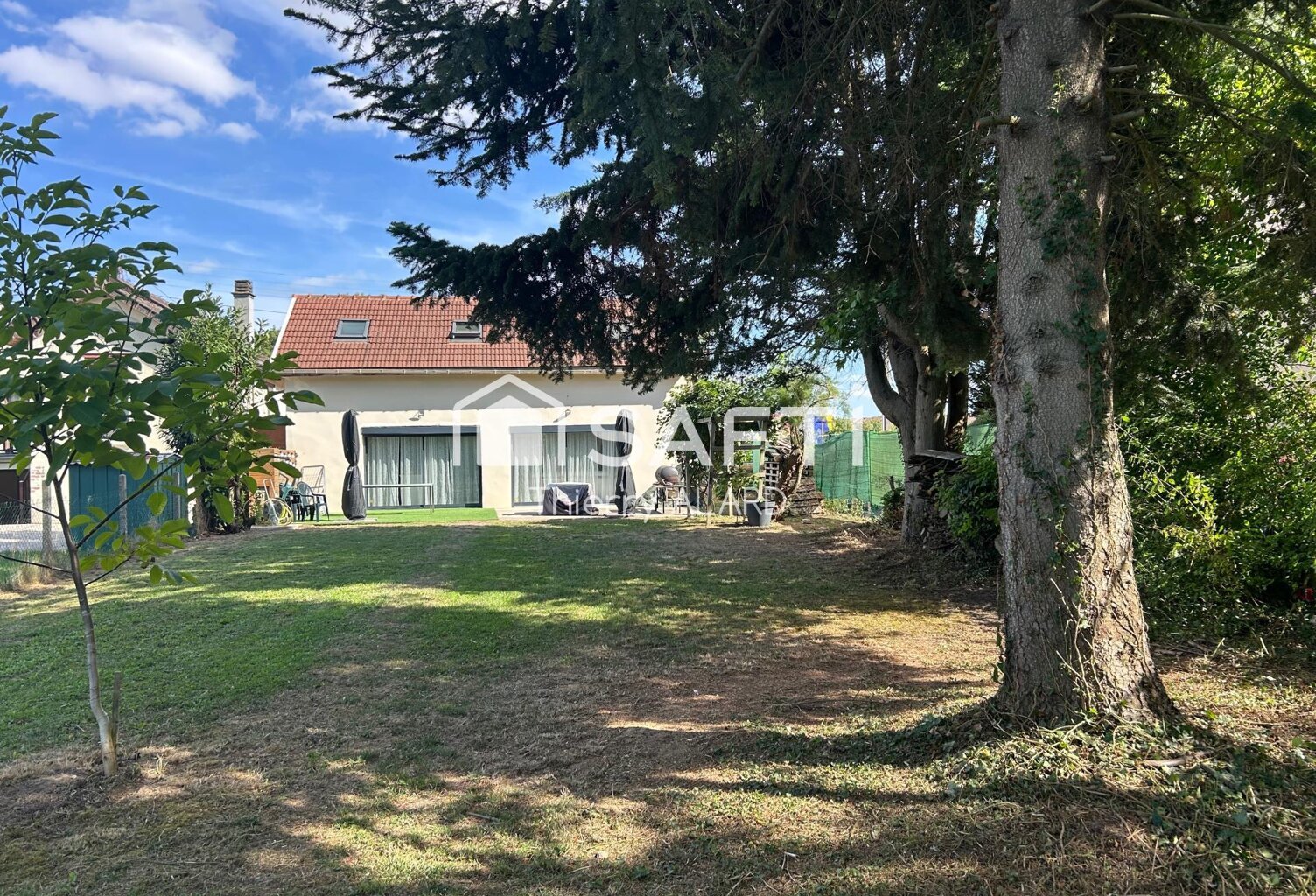 MAISON DE 6 PIECES, 140 m² à Ezanville — photo 1