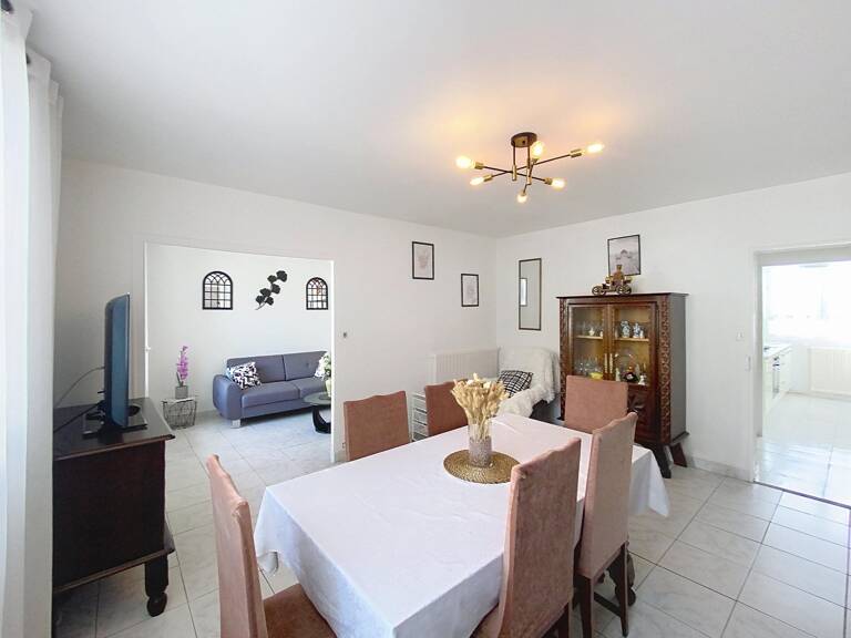 APPARTEMENT T4/5 80m2 AU PIED DU TRAM — photo 1