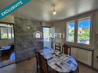 Spacieuse maison avec jardin et garages. — photo 4