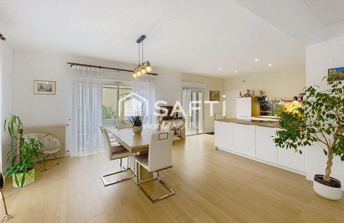 Maison coup de coeur avec garage, terrasse et jacuzzi — photo 3
