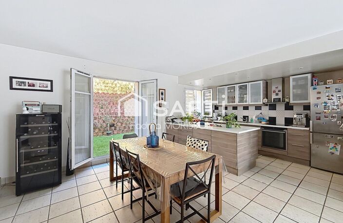 ANDRÉSY  MAISON FAMILIALE DE 130 M² AVEC 4 CHAMBRES, TERRASSE ET GARAGE — photo 4