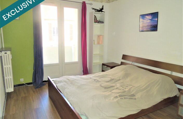 T4 lumineux de 63m2 avec balcons et cave. — photo 3