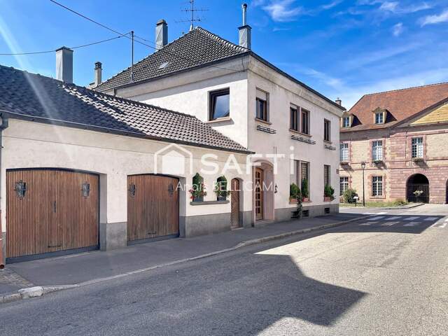 Splendide Maison de ville de 234 m² avec extérieur et garages — photo du bien
