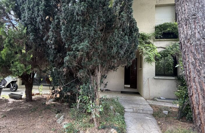 Vente Maison/villa 7 pièces — photo 2