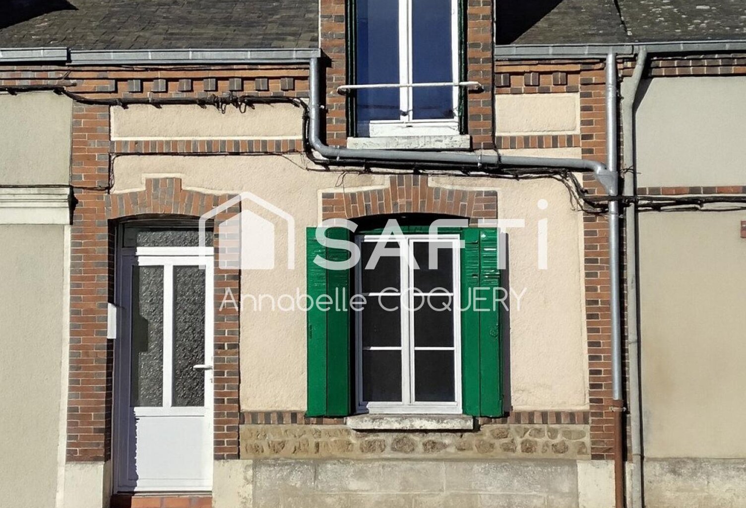 Maison de ville avec jardin à deux pas du centre — photo 1