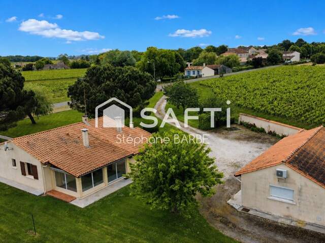 Maison sans vis-à-vis avec double garage, hangar et dépendances — photo du bien