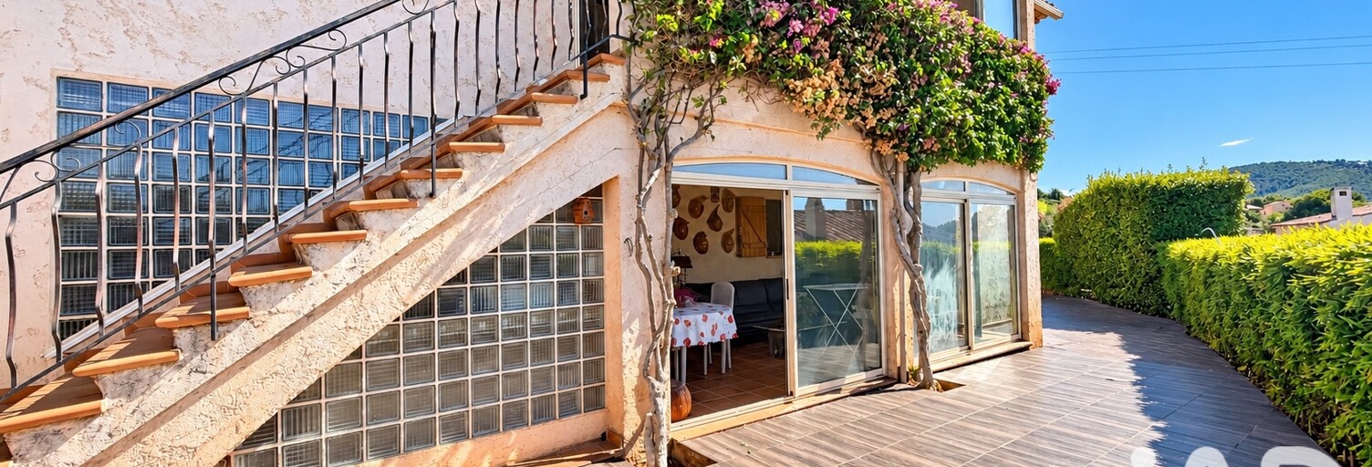 Maison 5 Pièces 192 m² à vendre à Carqueiranne (83320)