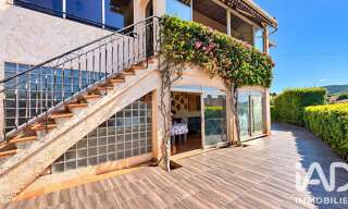 Maison 5 Pièces 192 m² à vendre à Carqueiranne (83320)