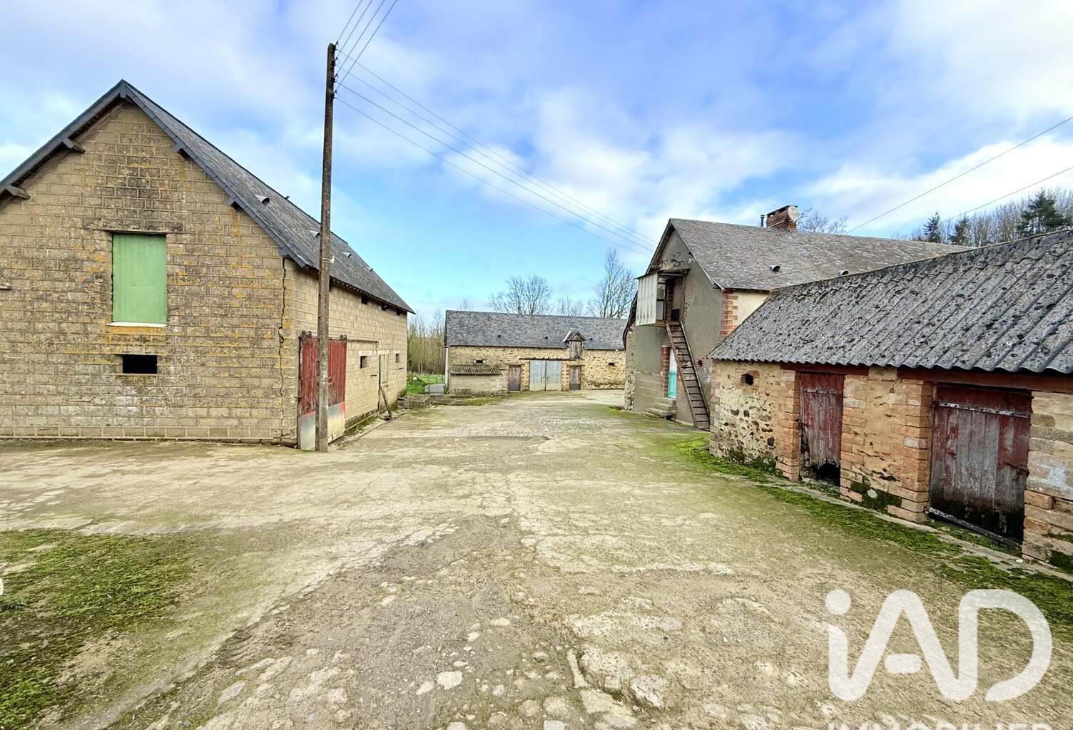Vente Maison de campagne 4 pièces — photo 1