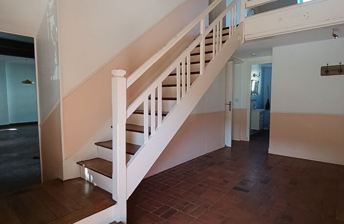 Vente Maison/villa 10 pièces — photo 4