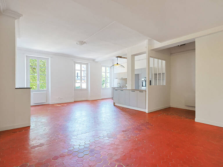 SOLLIES PONT CENTRE - APPARTEMENT T4 91,64 m2 RÉNOVÉ PAR ARCHITECTE + GRENIER 40 m2 — photo 1