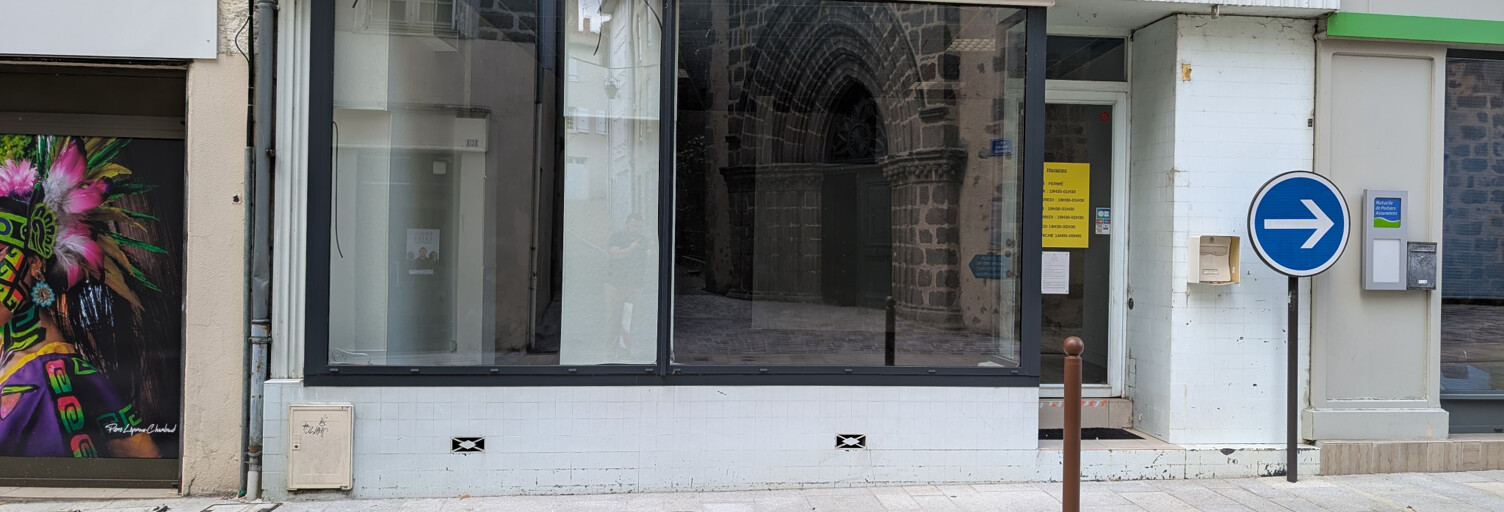 Commerce 1 Pièce 40 m² à louer à Confolens (16500)