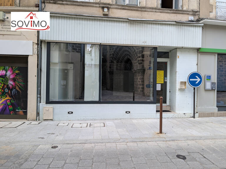 A LOUER : LOCAL COMMERCIAL 40 M2 CENTRE VILLE — photo 1
