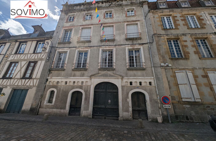 DANS LE CENTRE HISTORIQUE DE CONFOLENS,  INVESTISSEMENT LOCA — photo 4