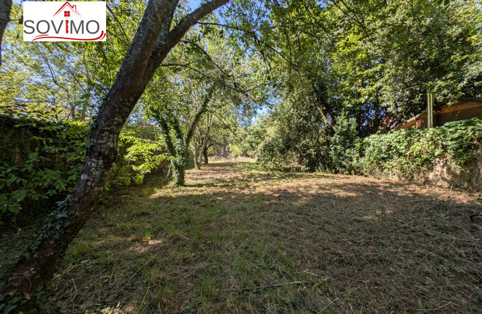 DANS LE CENTRE HISTORIQUE DE CONFOLENS,  INVESTISSEMENT LOCA — photo 5