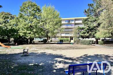 Appartement 5 pièces 202700 €