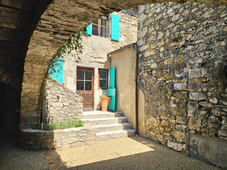 L'authenticité cévenole entre Alès, Uzès et Nimes — photo 1