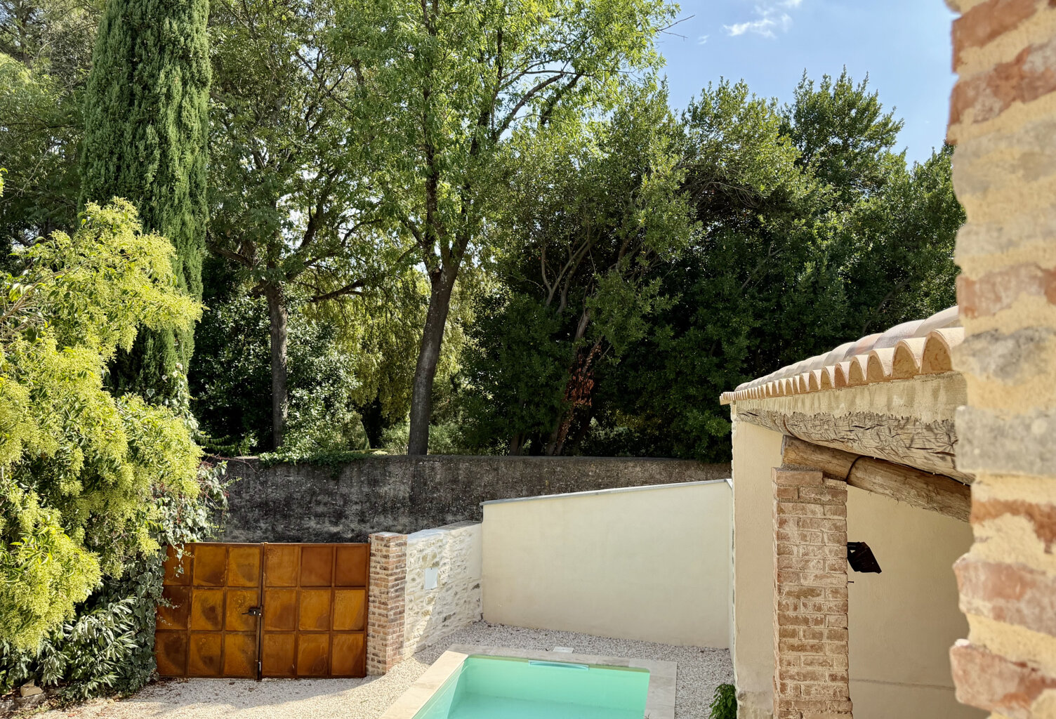 Maison de village de 145 m2 rénovée avec piscine — photo 1