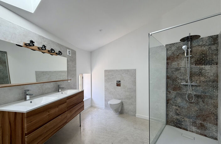 Maison de village de 145 m2 rénovée avec piscine — photo 5