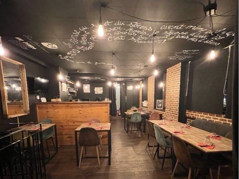 Vente Restaurant 110 m&sup2; — photo 1