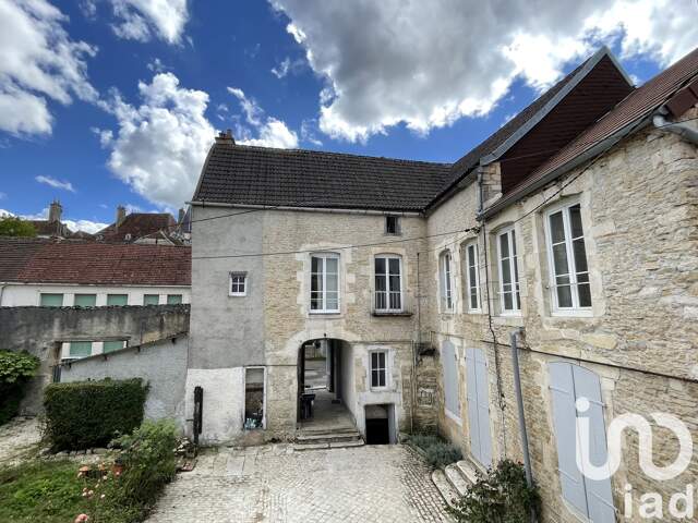 Vente Maison de ville 17 pièces — photo du bien