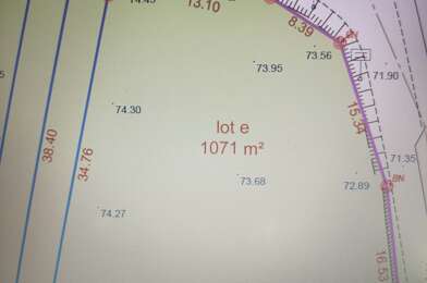 Terrain  57600 €