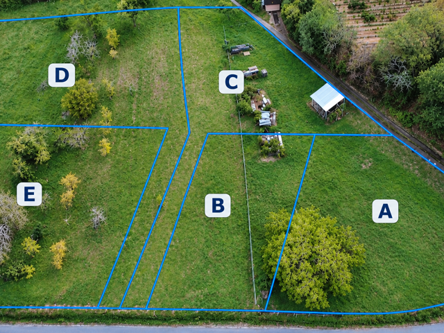 Vente Terrain à bâtir 935 m&sup2; — photo du bien