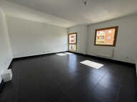 IDEALEMENT SITUE / Place du Forez ANDREZIEUX — photo 2