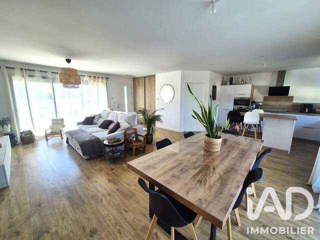 Vente Maison/villa 4 pièces — photo du bien