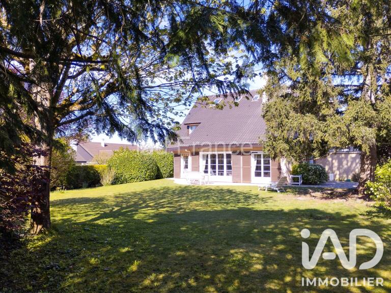 Vente Maison/villa 9 pièces — photo 1